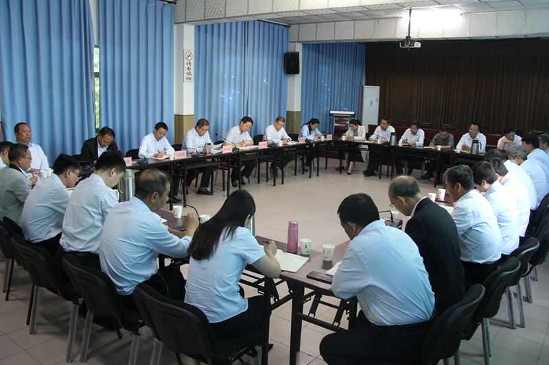 博農(nóng)集團學習習近平總書記在廣西考察時的講話精神  傳達全市財政（國資）黨風廉政建設(shè)工作會議精神