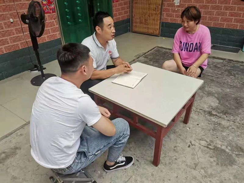 博農乳業(yè)黨支部扎實開展“入戶訪民情、我來辦實事”活動